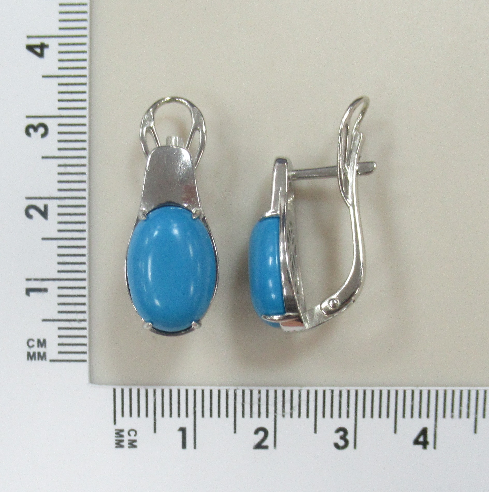 Серебряные серьги с бирюзой